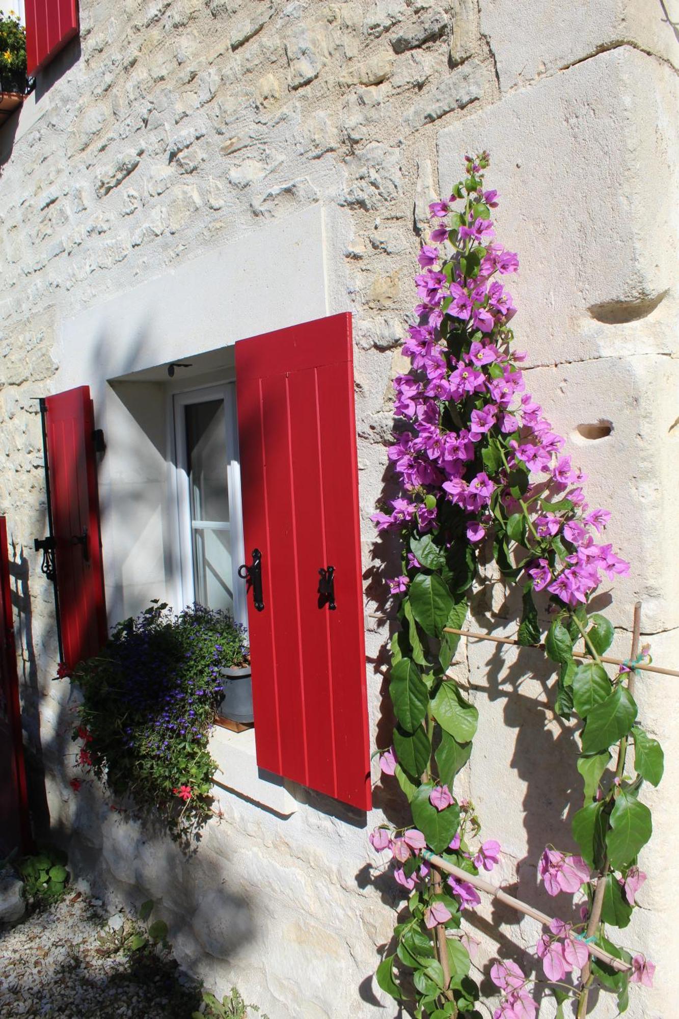 Bed and Breakfast La Douce Charentaise Mérignac Esterno foto