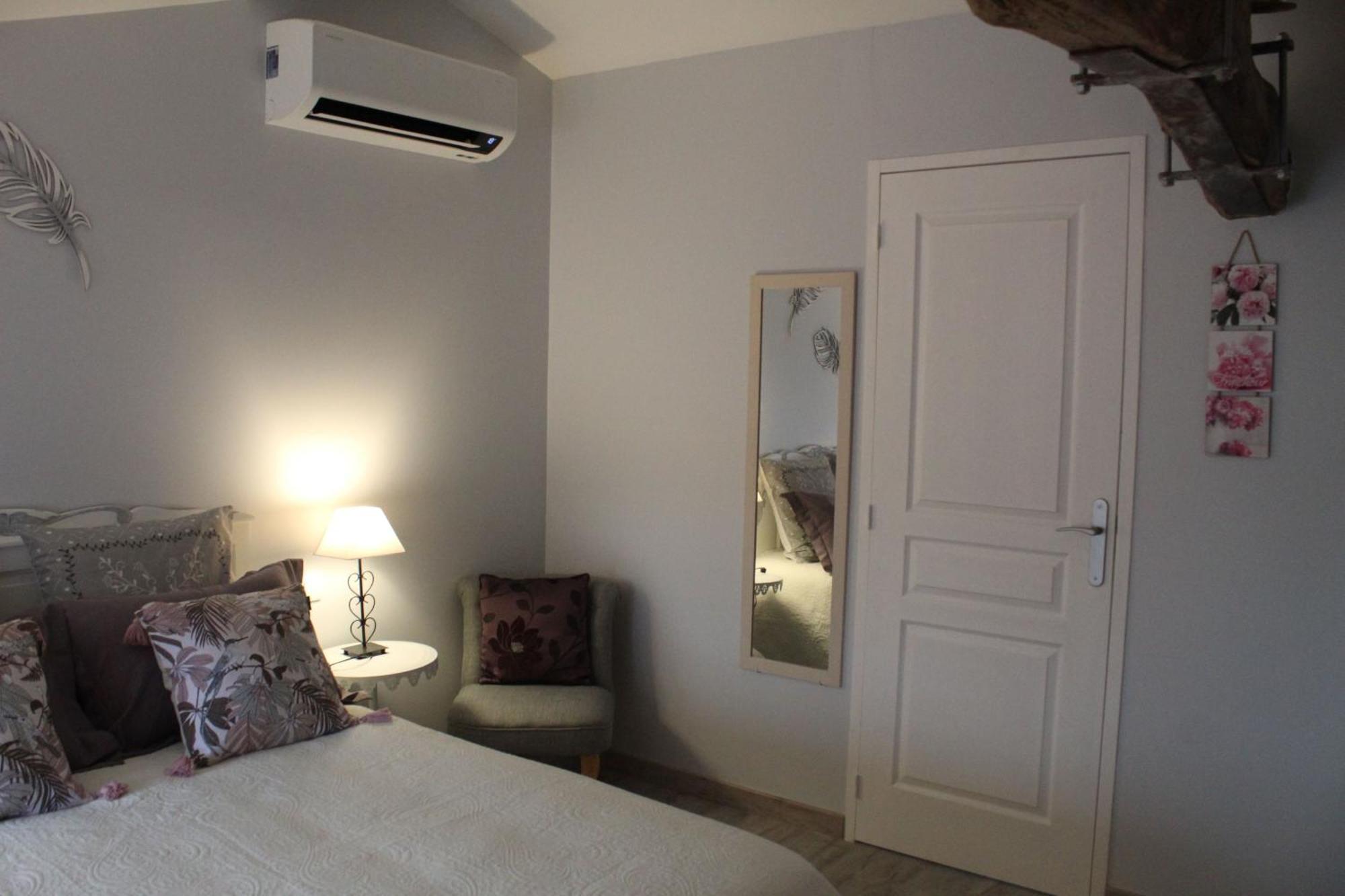 Bed and Breakfast La Douce Charentaise Mérignac Esterno foto