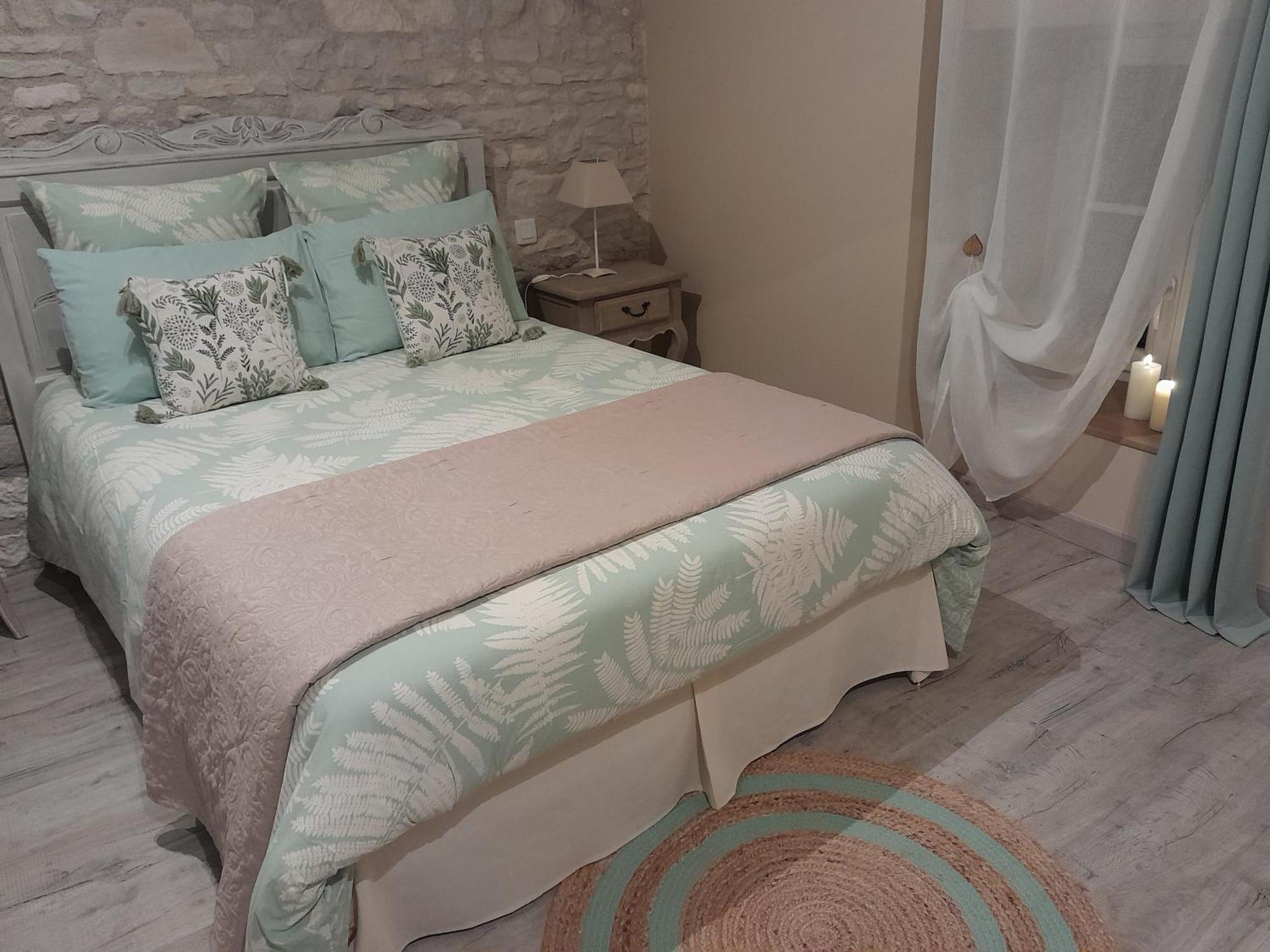 Bed and Breakfast La Douce Charentaise Mérignac Esterno foto